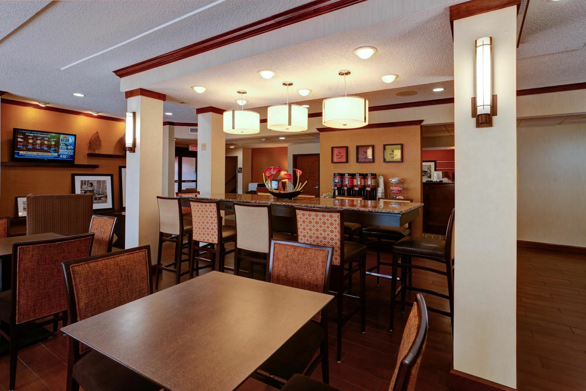 Hampton Inn Manhattan Exterior foto